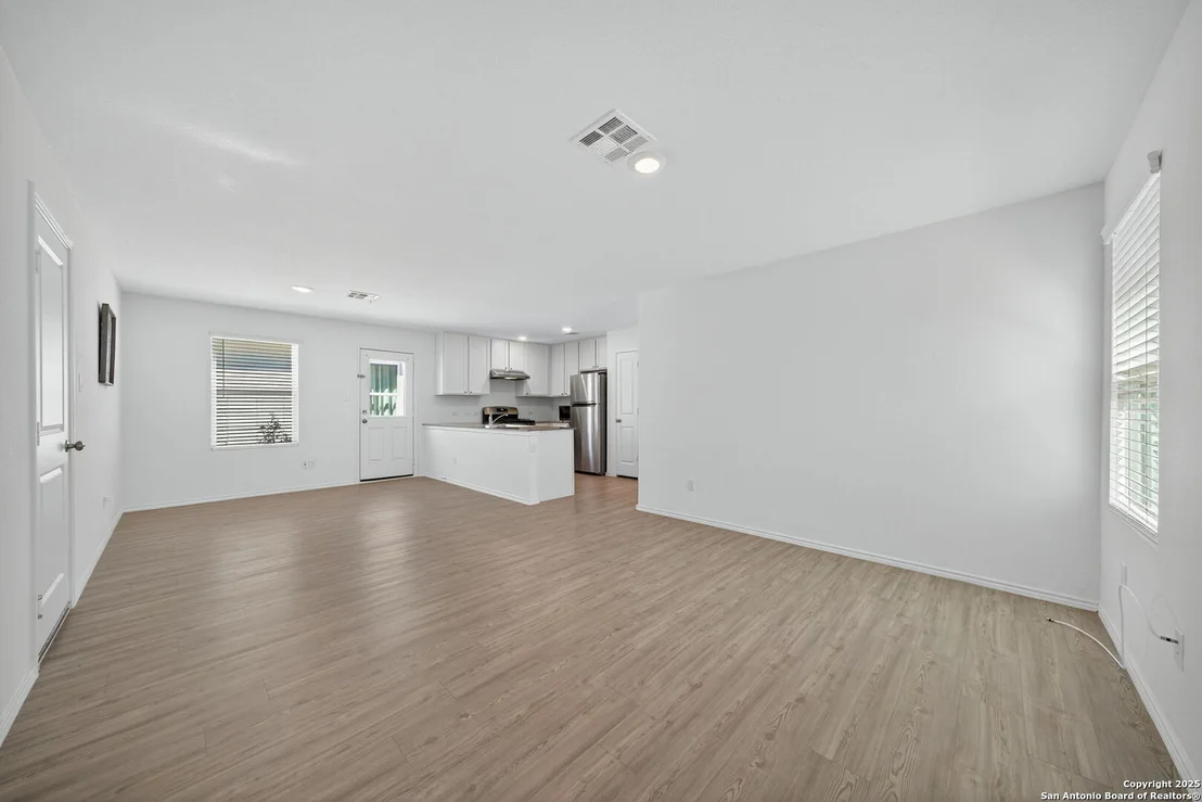 Photo of 12935 Deep Eddy