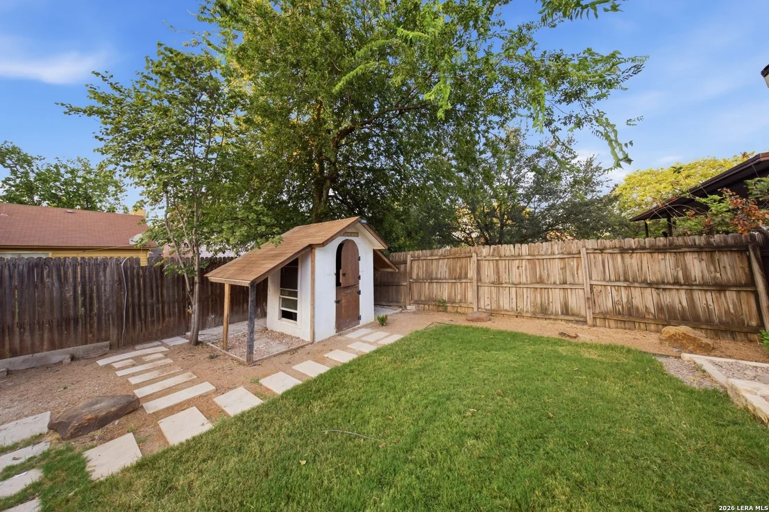 Photo of 10207 Aurora Fld