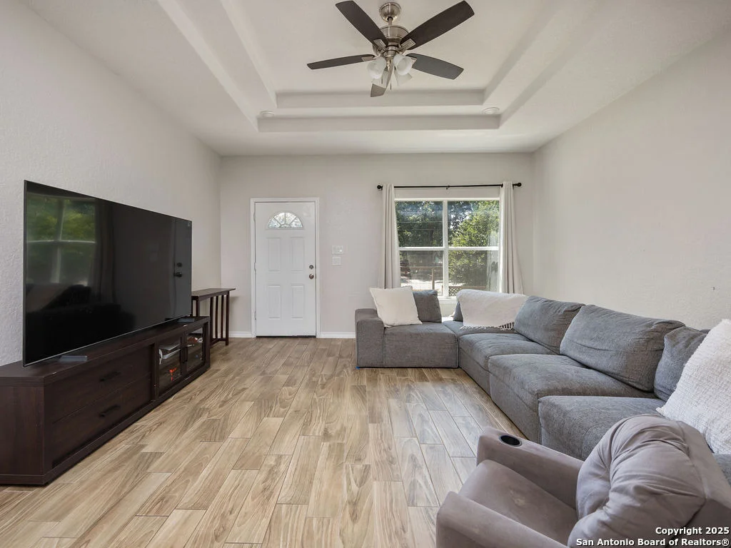Photo of 1019 Clovis Pl