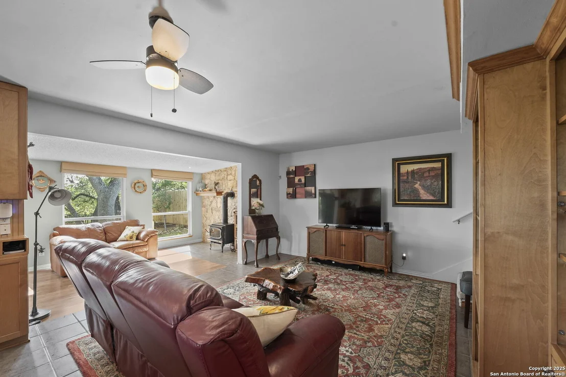 Photo of 1400 Willow Dr