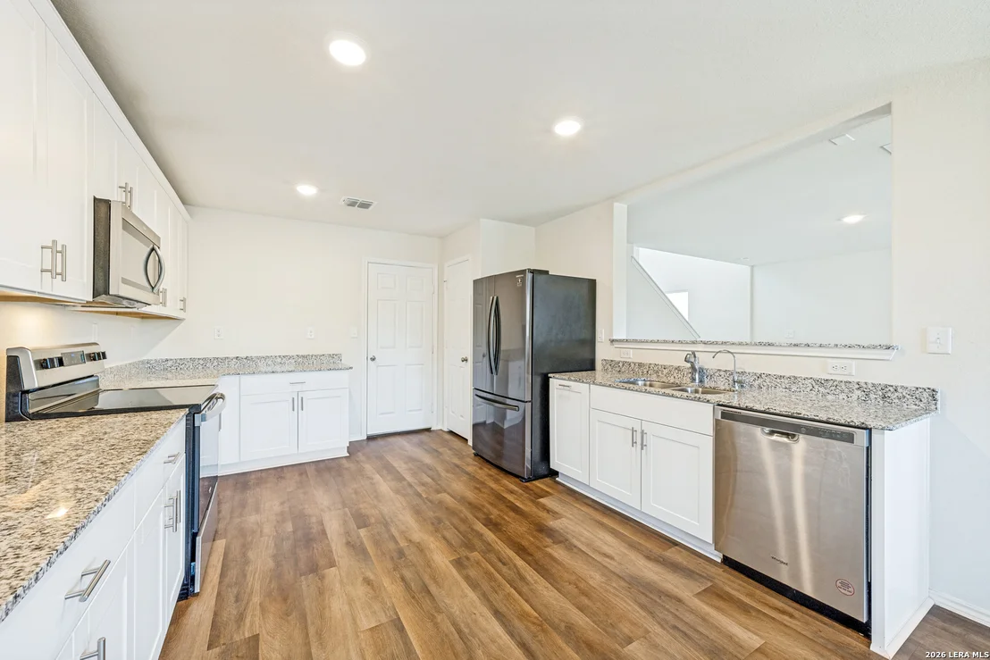 Photo of 6007 BLUESTEM WAY