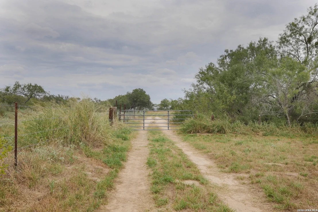 Photo of 815 Verdi Road