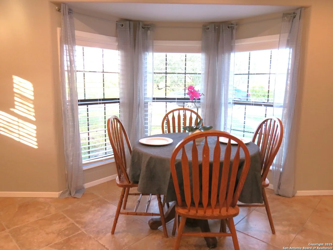 Photo of 226 River Bluff