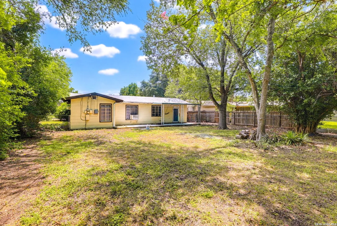 Photo of 115 LOY DR
