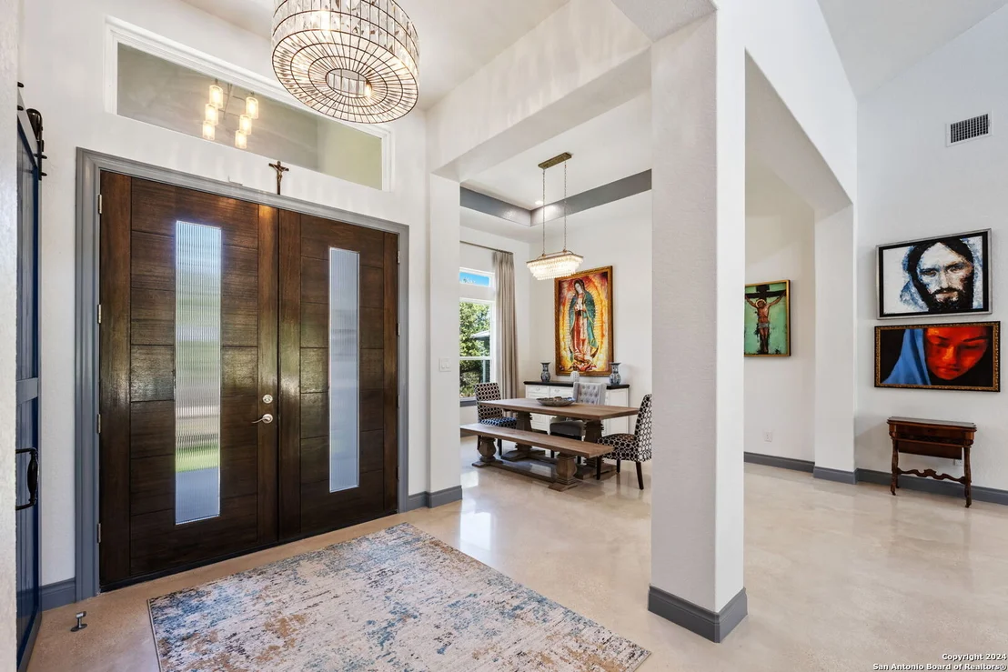 Photo of 1114 Savanna