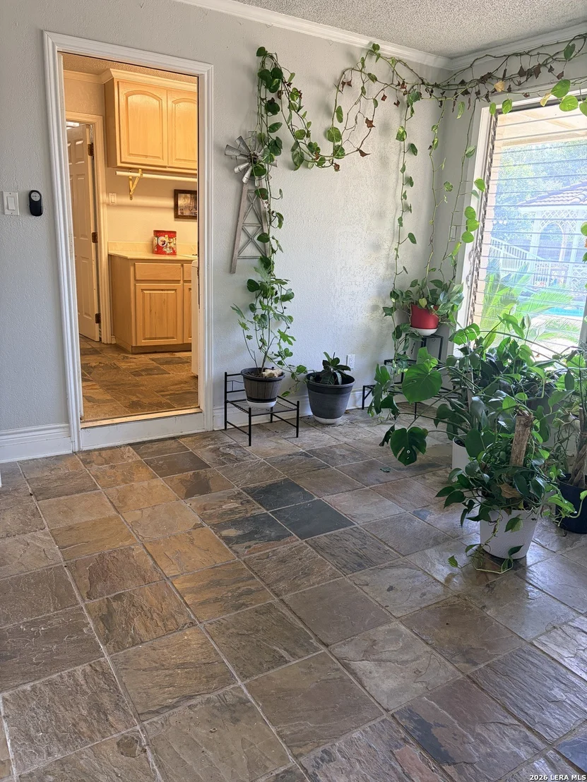 Photo of 5 AUGUSTA DR