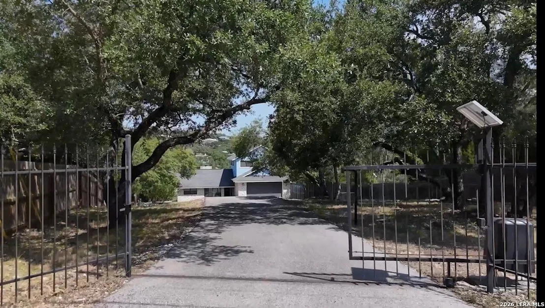 Photo of 393 Nancy Drive