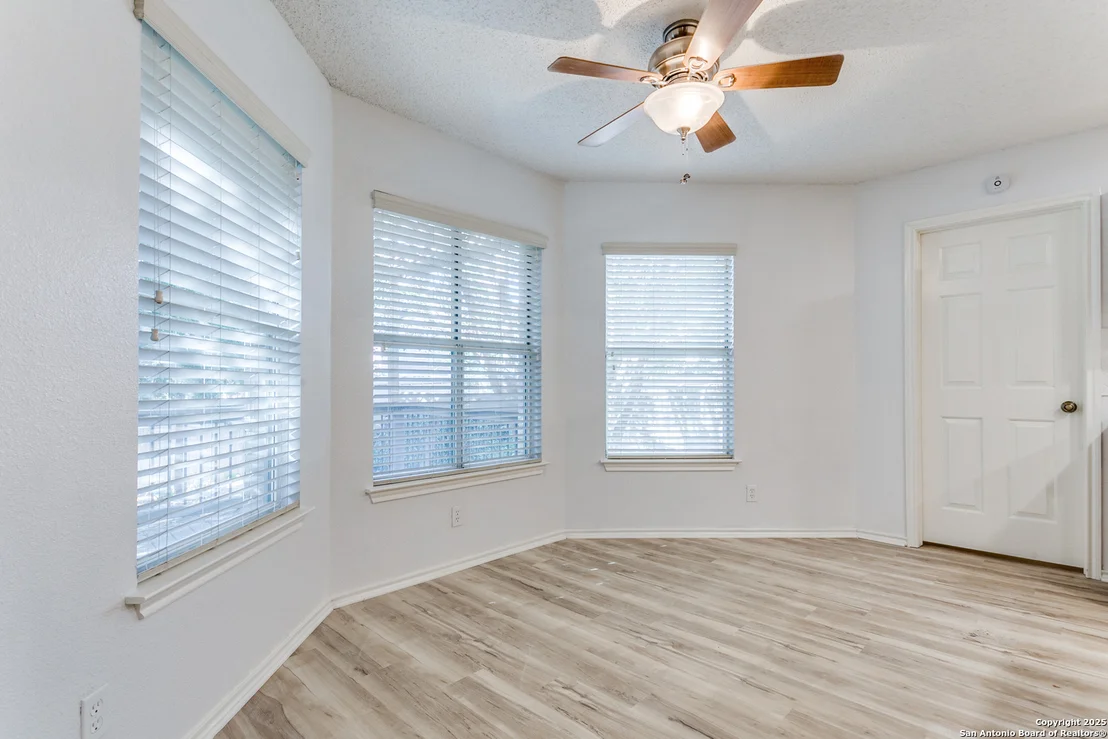 Photo of 2814 Redrock Trl