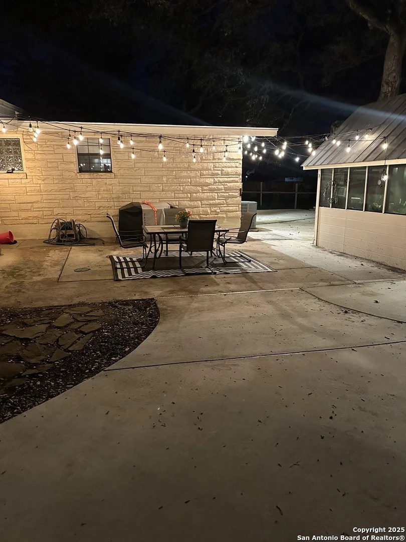 Photo of 503 Mockingbird