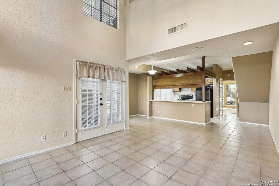 Photo of Unit 259 at 8633 DATAPOINT DR