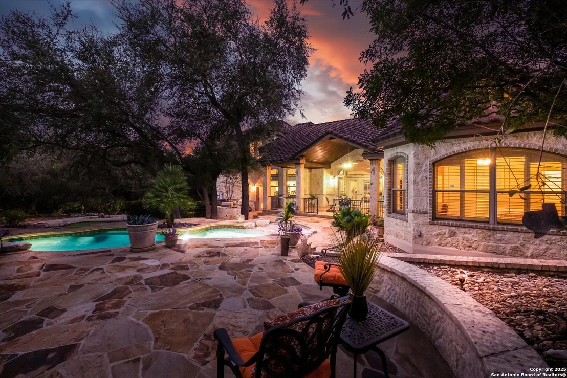 Photo of 15271 Chinquapin