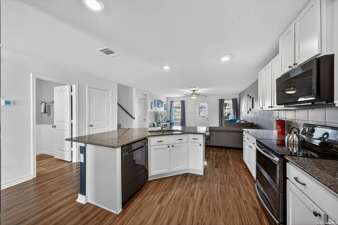 Photo of 6434 Encore Oaks