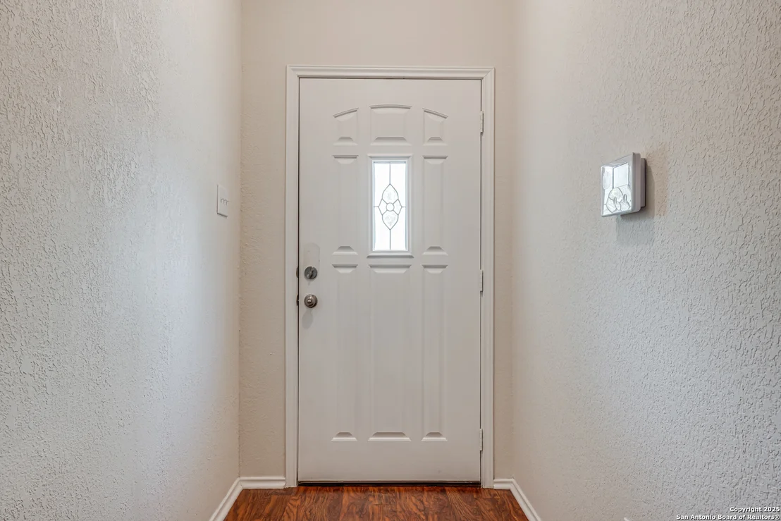 Photo of 8507 Silver Willow