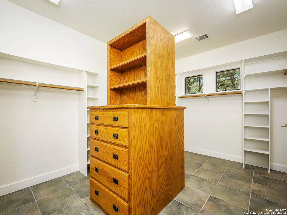 Photo of 34 Concho