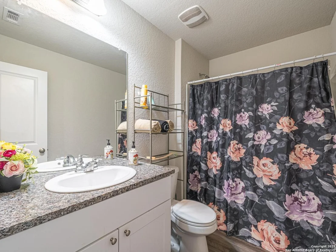 Photo of 4250 MESA CV