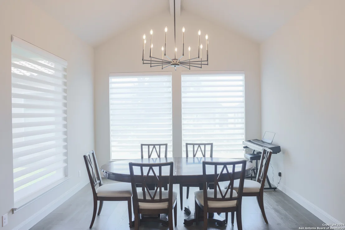 Photo of 7206 BLUFF RUN