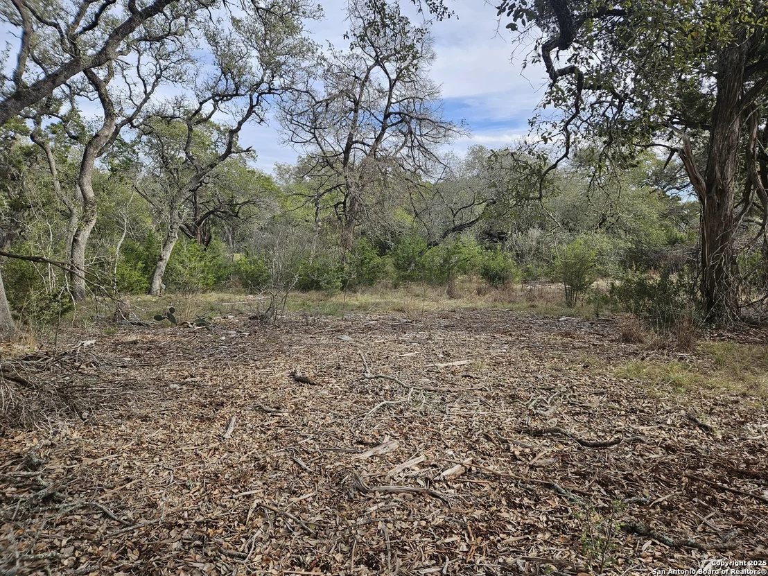 Photo of 5692 COMAL VISTA