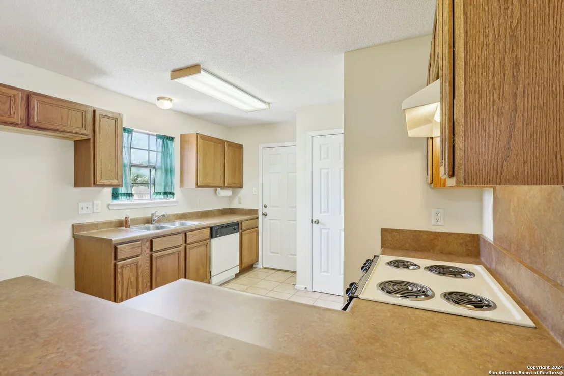 Photo of 307 Crownhill Dr