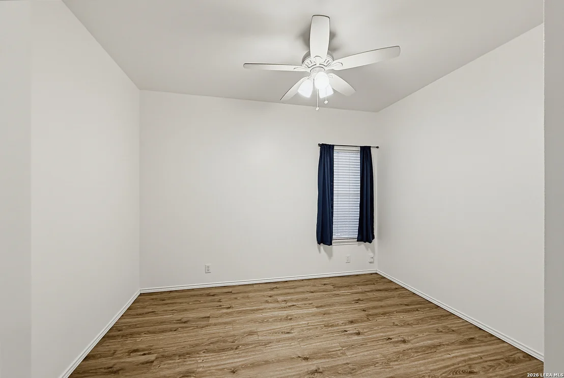 Photo of 15435 STEVES RUN