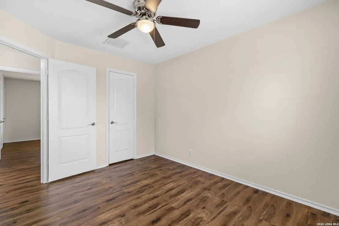 Photo of 300 Rustic Trl