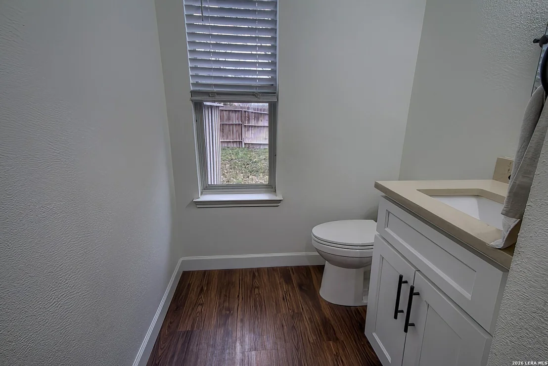 Photo of 19442 Mill Oak