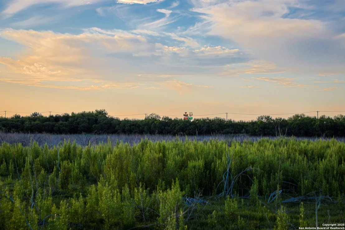 Photo of 6266 Highway 281
