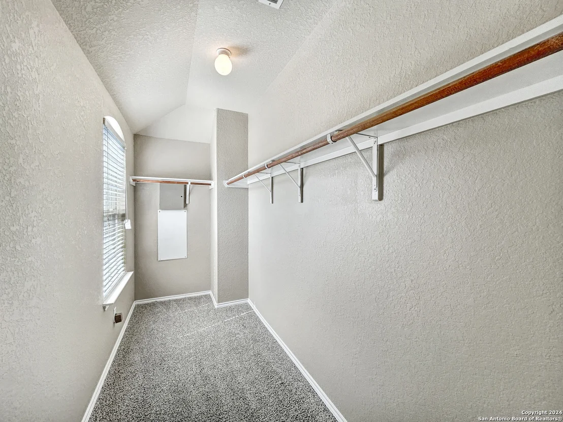Photo of 6534 CANDLEDIM CIR