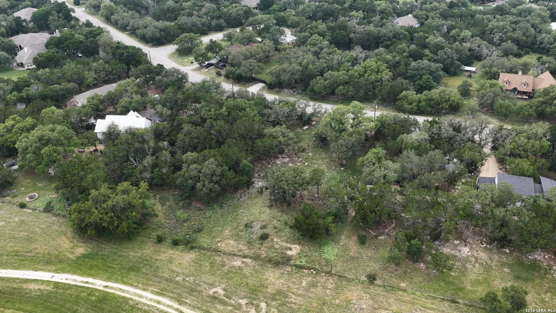Photo of 682 Winding River Ln