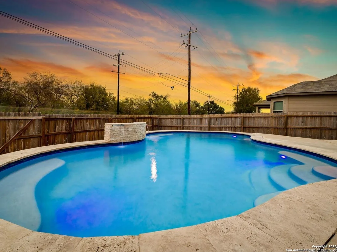 Photo of 6814 Emerald Valley