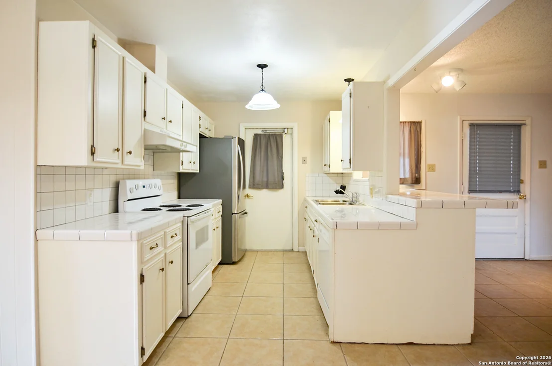 Photo of 1407 Mockingbird Lane
