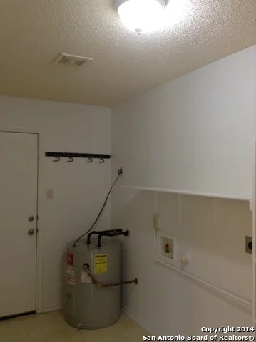 Photo of 7231 Raintree Forest