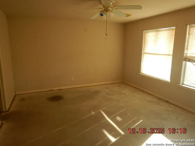 Photo of 8415 Copperbluff