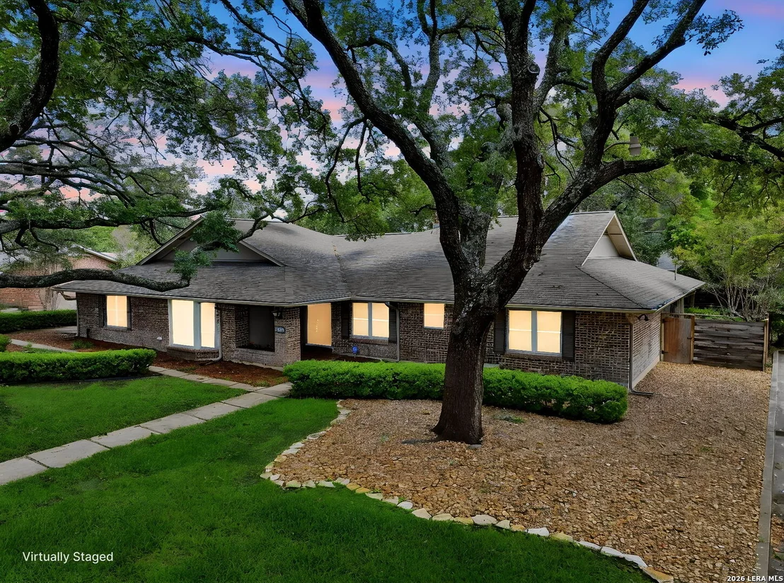 Photo of 105 Cobblestone