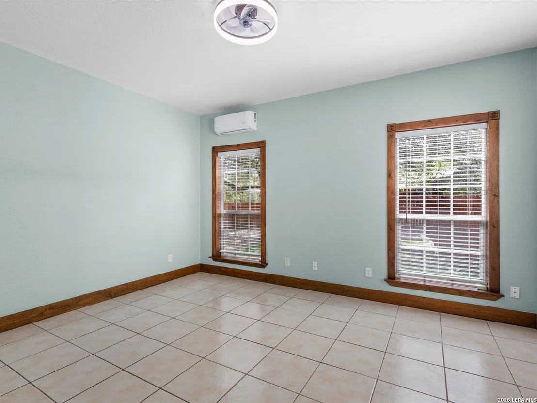 Photo of 108 AMULET DR