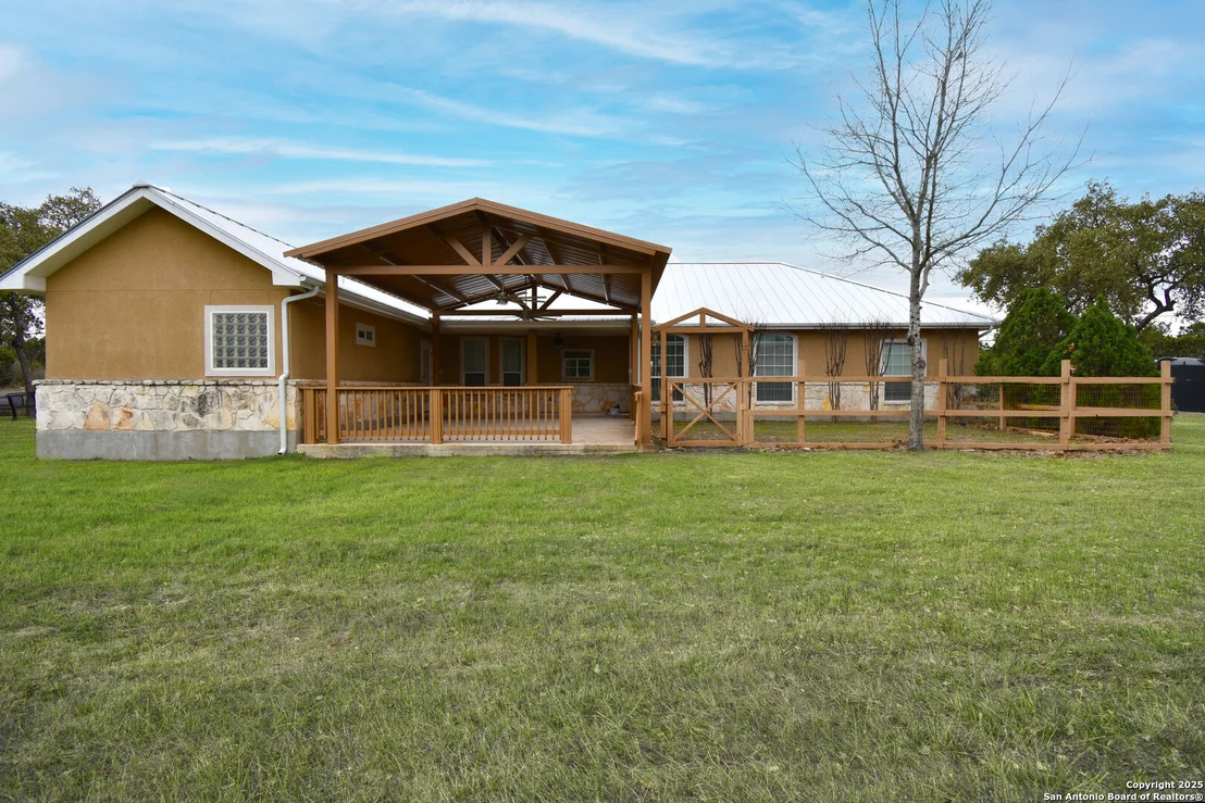 Photo of 235 County Road 2720