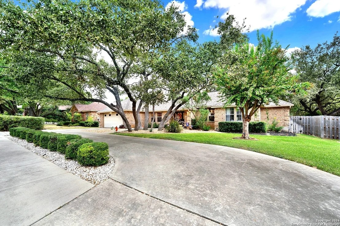 Photo of 1512 MOUNT LAUREL