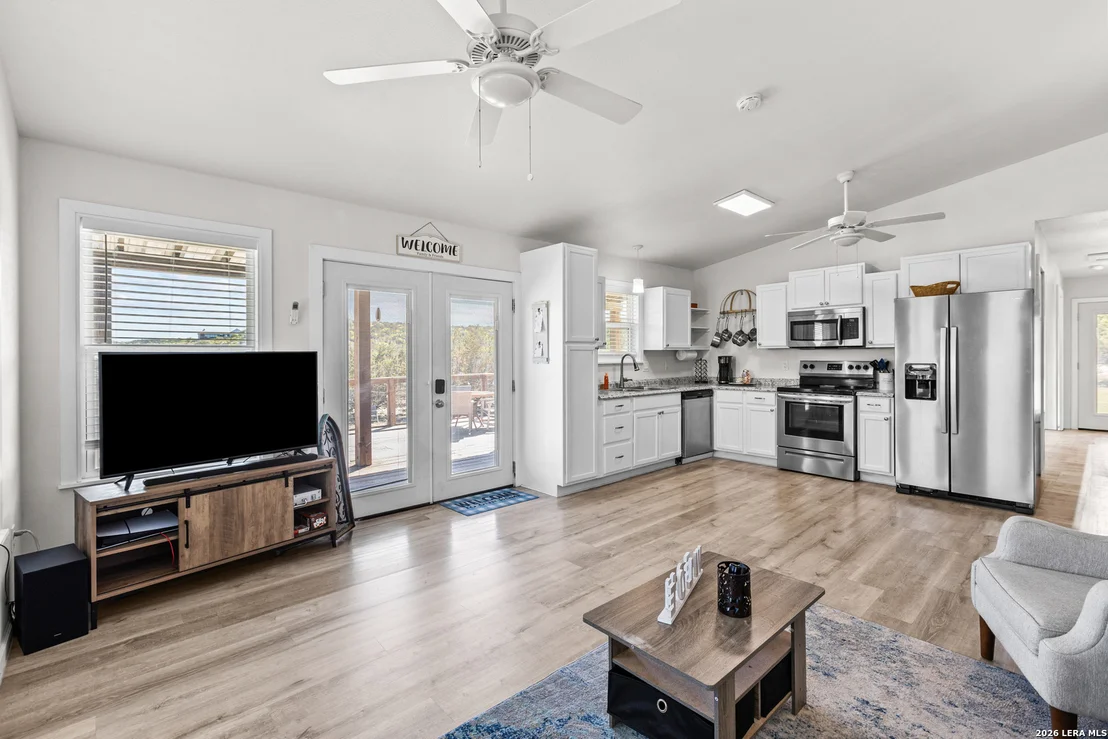 Photo of 130 SCENIC VIEW DR
