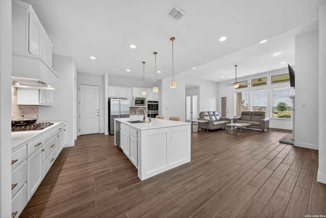 Photo of 23218 Curvado