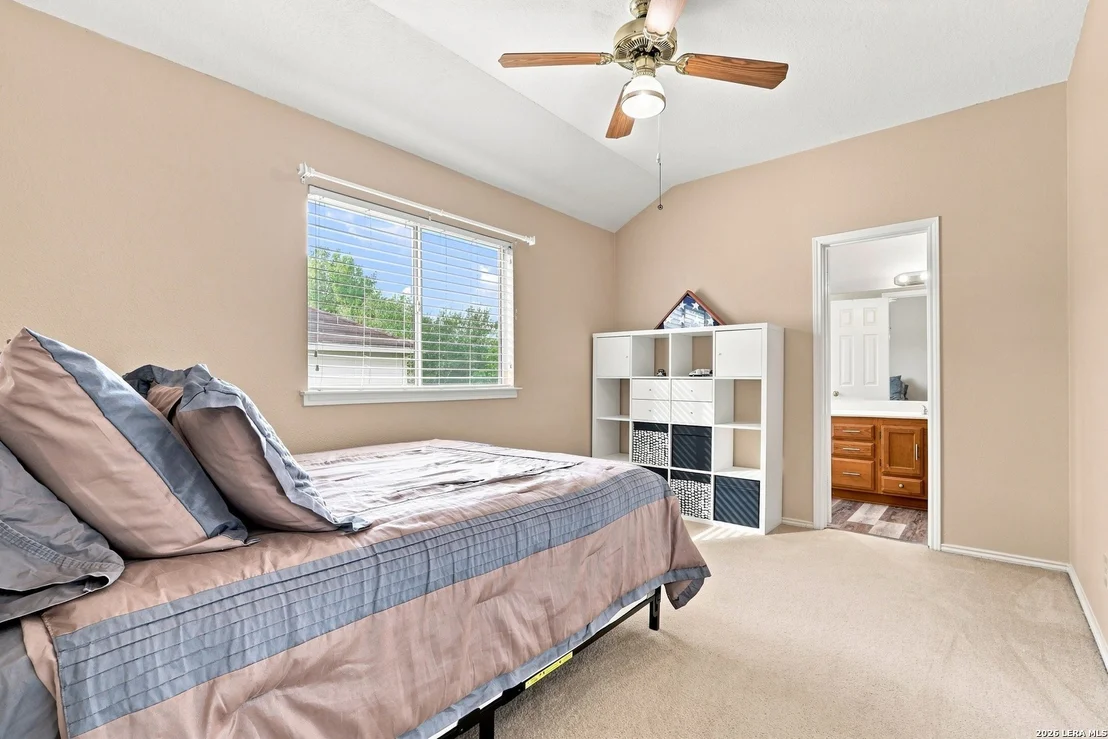 Photo of 15235 Spring Cor