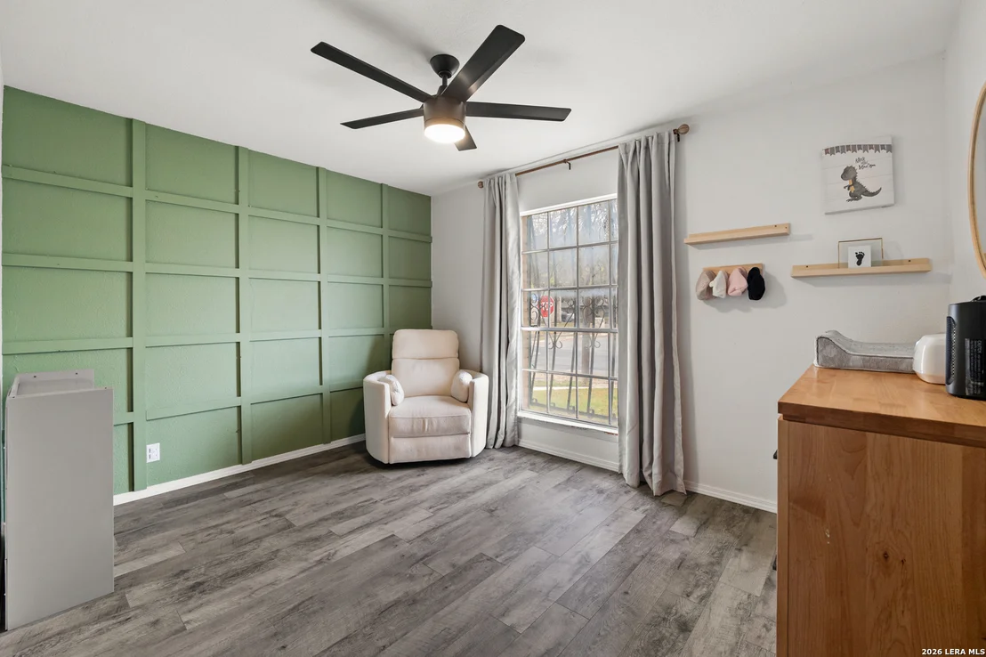 Photo of 2835 Hiawatha