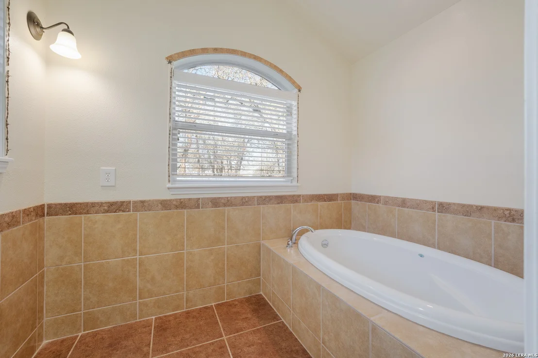 Photo of 521 JACOBS LN