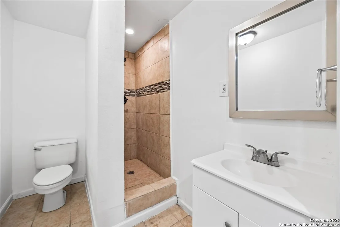 Photo of 234 Readwell Dr