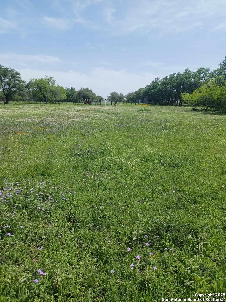Photo of 2915 Carr Road