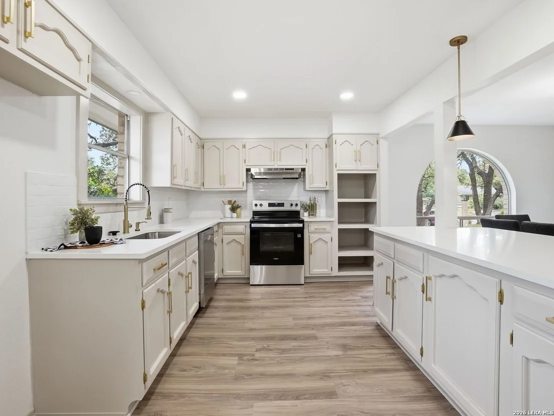 Photo of 2803 Deer Ledge Street