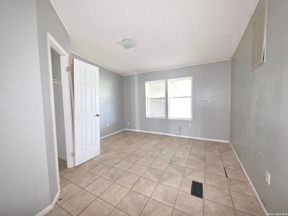 Photo of 635 E Ditto Rd