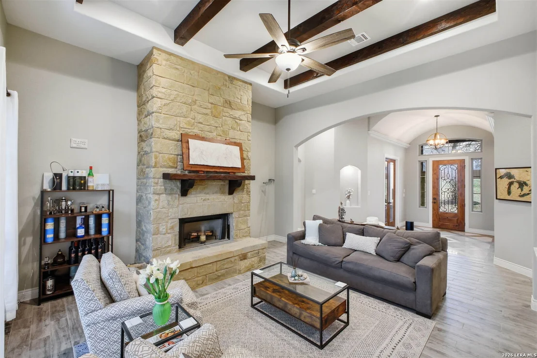 Photo of 117 Crescent Rdg