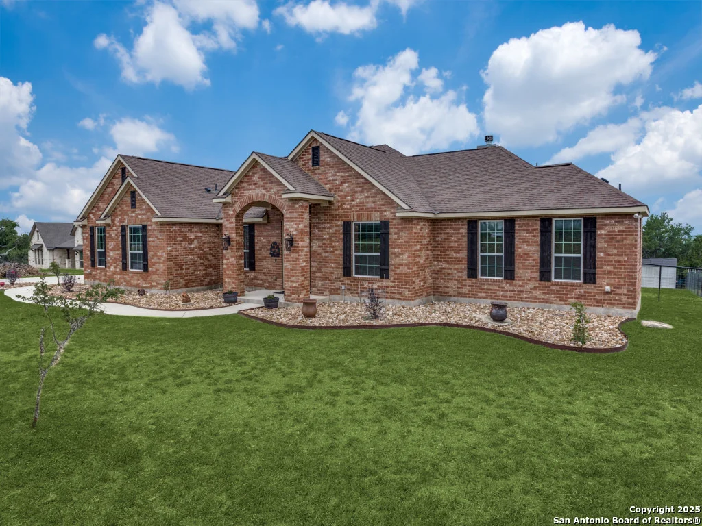 Photo of 332 Bosque Rdg