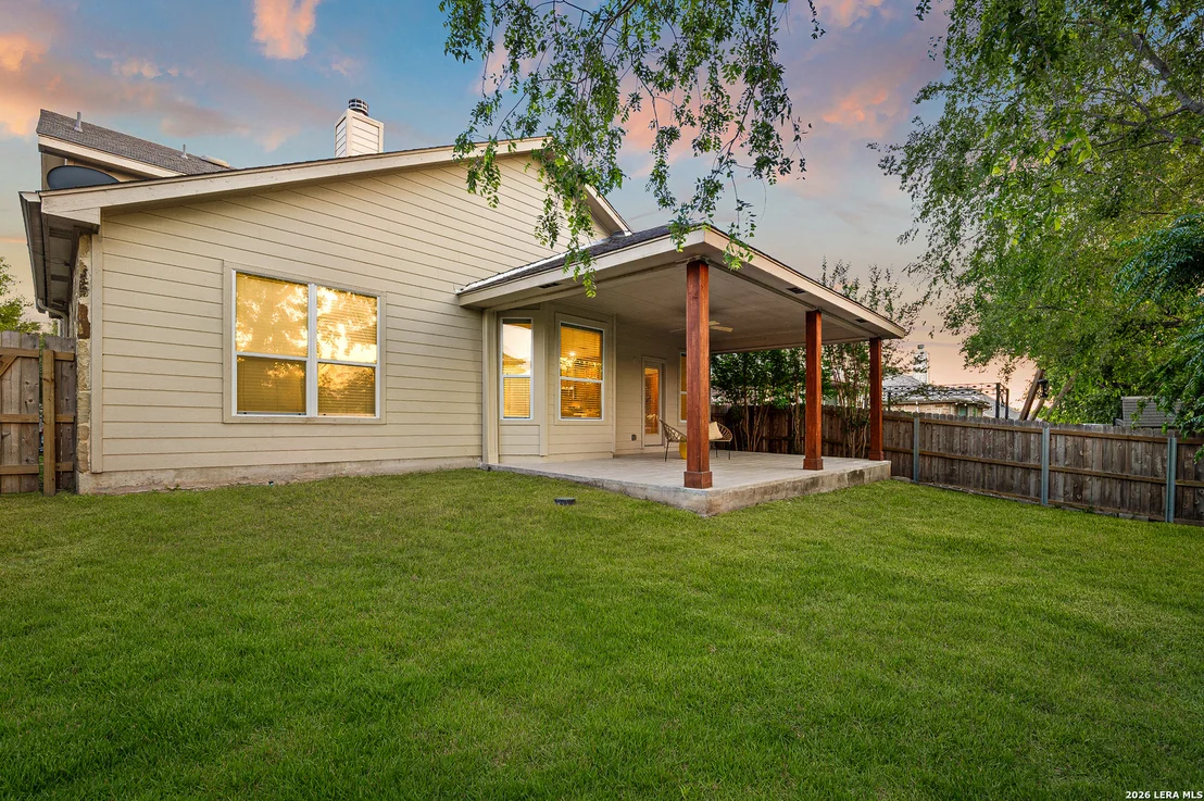 Photo of 1008 Magellan