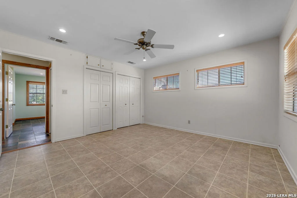 Photo of 309 Burney