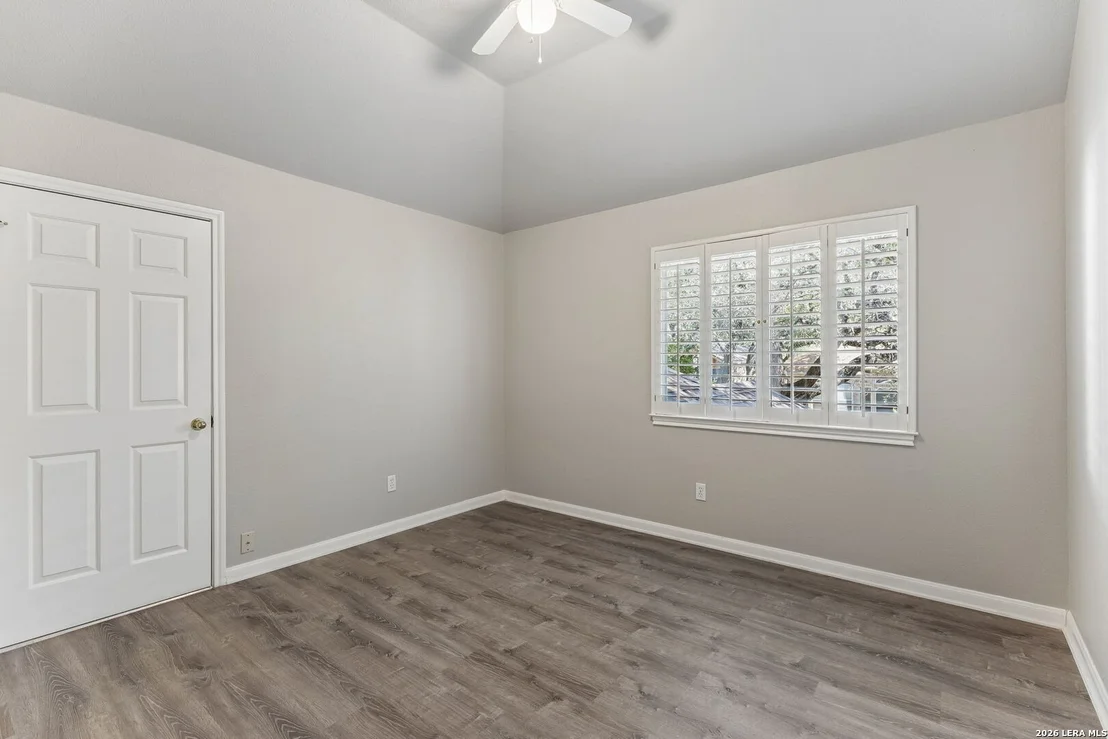 Photo of 6542 Amber Oak